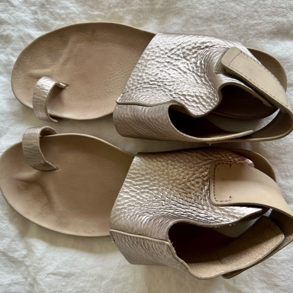 Pedro Garcia Cuff Sandal in Storm Cervo Lame Size 7.5US / 37.5EU